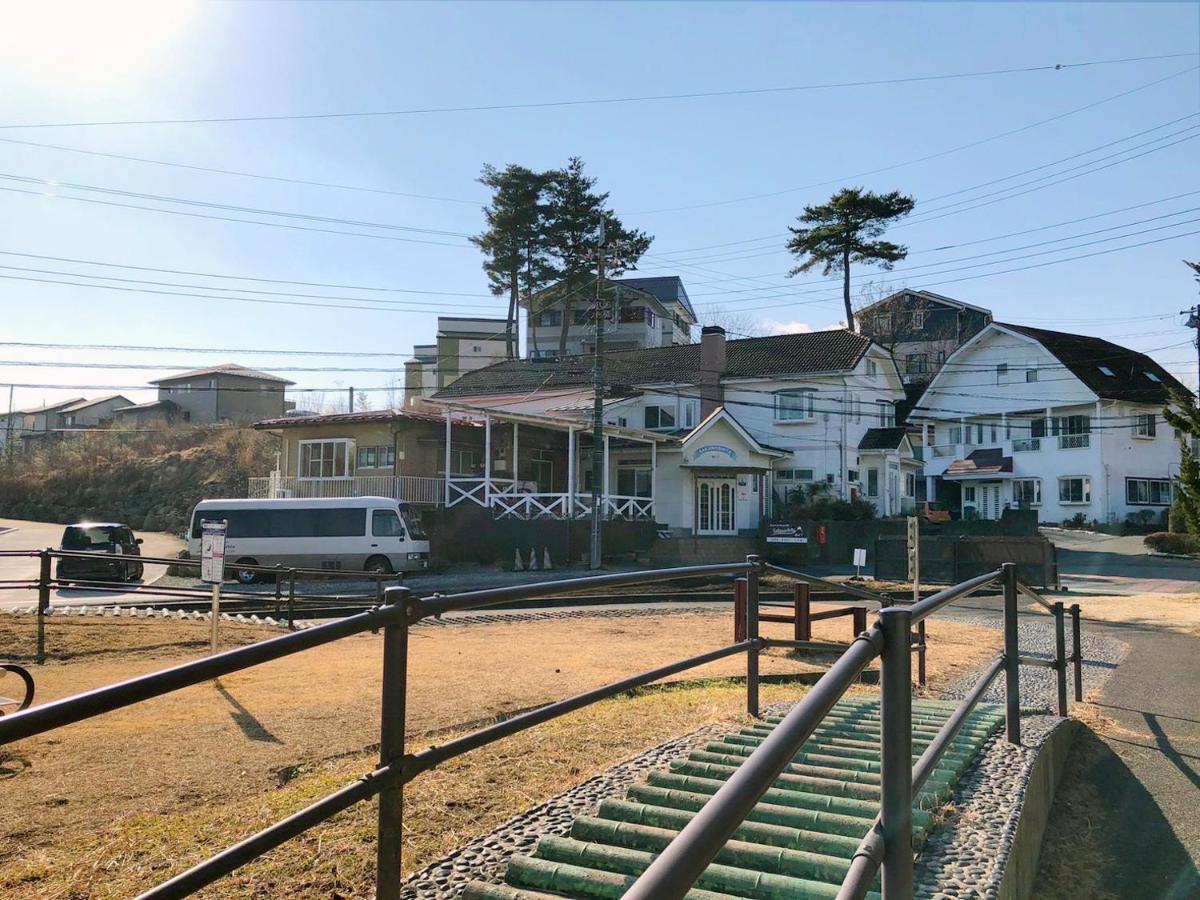 Resort Inn Sakanoshita Fujikawaguchiko Exterior foto